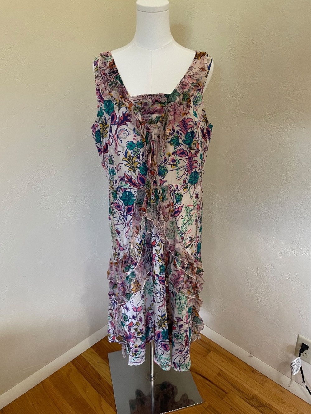 Sundance Havana Sleeveless V-Neck 100% Silk Ruffle Dress Size 14